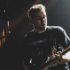 Sam Fender & Olivia Dean’s ‘Rein Me In’ Rules the U.K. Singles Chart for a Second Week