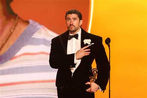 When Did the Grammys and VMAs Swap Places?