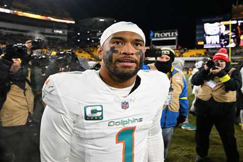 How Dolphins are trying to make Tua Tagovailoa trade more attractive for teams