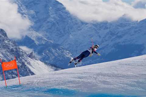 Team USA ski star Lindsey Vonn crashes in women’s downhill at Milan Cortina Olympics