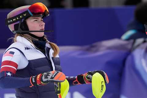 Mikaela Shiffrin misses out on medal in shocking Winter Olympics 2026 finish in combined event