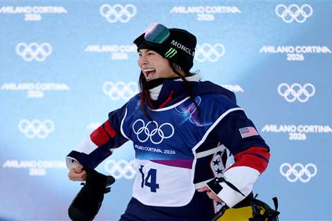 Chloe Kim puts on a show in 2026 Winter Olympics debut after injury scare
