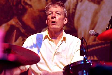 Pogues Drummer Andrew ‘The Clobberer’ Ranken Dies at 72