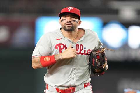 Yankees looked into Nick Castellanos trade before getting mixed reviews