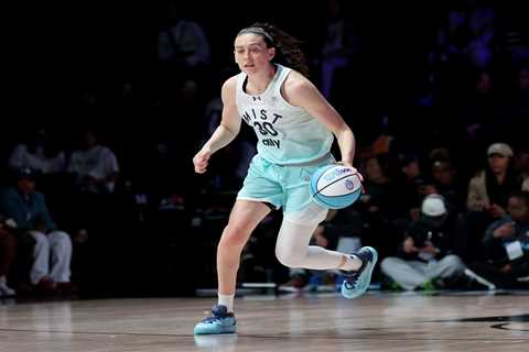 Breanna Stewart returning to Turkish club with WNBA season up in the air