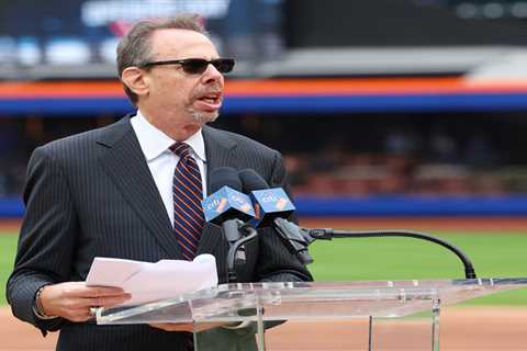 Howie Rose, 72, cutting down his Mets radio schedule in 2026