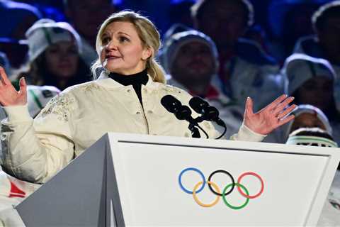 Olympics boss Kirsty Coventry threatens to fire team mid-press conference in awkward moment