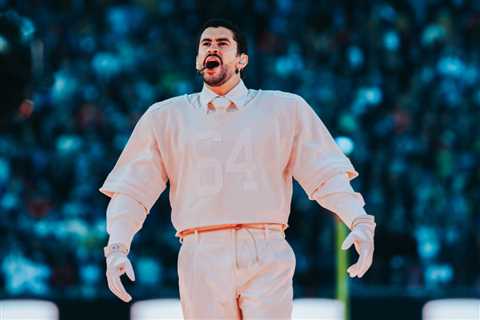 Super-Sized: Bad Bunny’s ‘DtMF’ Continues at No. 1 on Billboard Global Charts