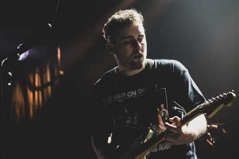 Sam Fender & Olivia Dean’s ‘Rein Me In’ Rules the U.K. Singles Chart for a Second Week