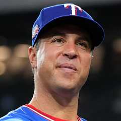 Ex-MLB Star Mark Teixeira Wins Texas Congressional Primary