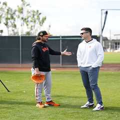 The daggers are out for brash Tony Vitello — it’s up to him to adapt and revitalize Giants