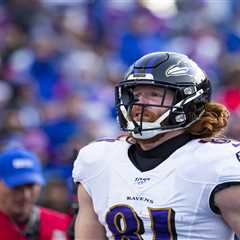 Former Ravens tight end Hayden Hurst retires at 32