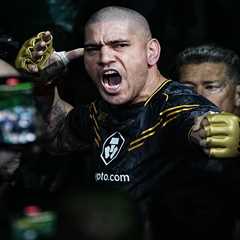 Alex Pereira’s bid to make UFC history impressive, regardless of interim label