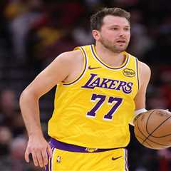 How  Lakers’ rotation is shaping up one month until NBA playoffs