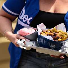 Dodgers fans consume extraordinary number of calories on game day