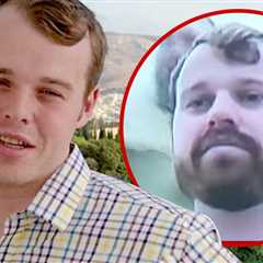 First Look at Joseph Duggar in Court in Child Sex Abuse Case, Jail Intake Video