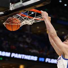 Olivier Rioux, Florida’s 7-foot-9 phenom, makes March Madness history