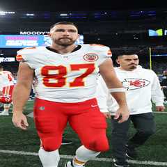 Ian Rapoport accused of ‘wildly misleading’ Travis Kelce contract tweet by Fox Sports host