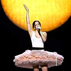 Rosalía Pulls Plug on Milan Concert Halfway Through Due to ‘Food Poisoning’: ‘I’m Feeling..