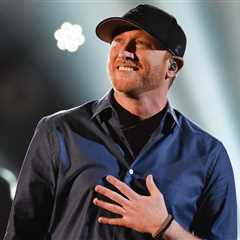 Chart Rewind: In 2016, Cole Swindell Took One of His Most Personal Songs to No. 1