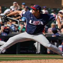 Clayton Kershaw appears at Dodgers’ Opening Day in unfamiliar attire