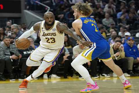 Lakers reveal injury for LeBron James after win vs Warriors