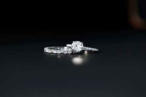 Lab-Grown Diamonds in Luxury Fashion: Trend or The New Standard?