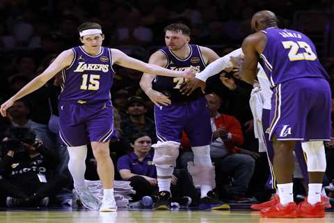 Lakers need to continue making sacrifices during final stretch of NBA season