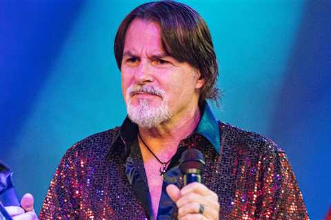 Boston Singer Tommy DeCarlo Dead at 60