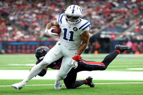 Michael Pittman Jr. traded to Steelers after Colts extend Alec Pierce