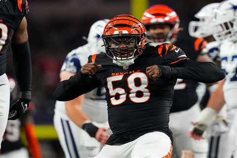 Jets sign defensive end Joseph Ossai for $36 million as defensive rebuild continues