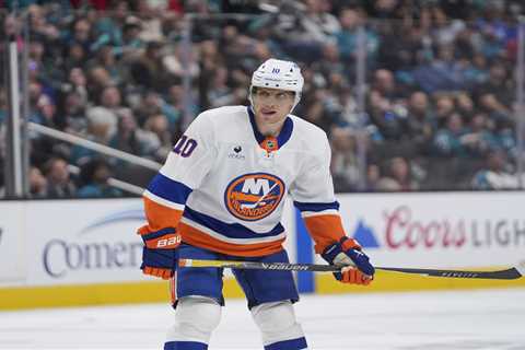 Brayden Schenn wasted no time in showing the Islanders everything he can bring
