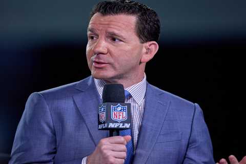 Adam Schefter-Ian Rapoport feud ‘thawing’ with NFL Network insider’s future uncertain