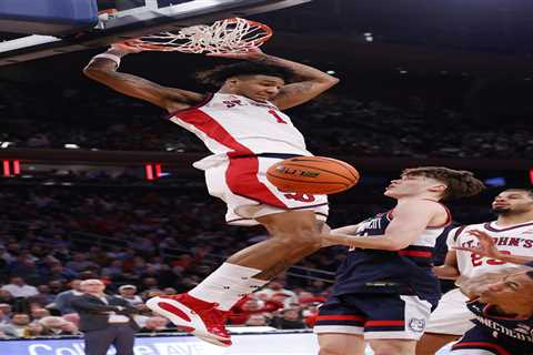 St. John’s repeats as Big East Tournament champs for first time after destroying UConn in second..