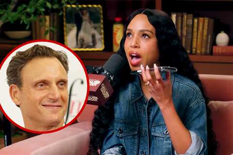 Kerry Washington Calls 'Scandal' Costar Tony Goldwyn to Discuss Steamy Scenes