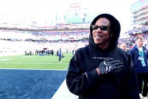 Jay-Z Announces Two Yankee Stadium Shows Celebrating ‘Reasonable Doubt’ & ‘The Blueprint’..