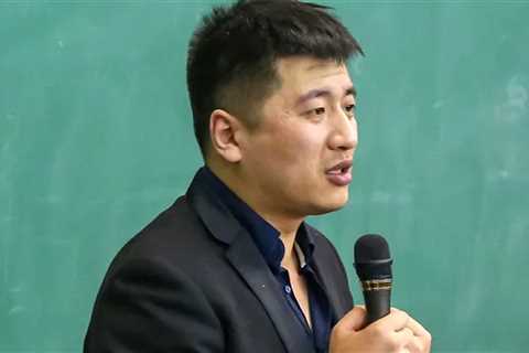 College Exam Social Media Influencer Zhang Xuefeng Dead at 41