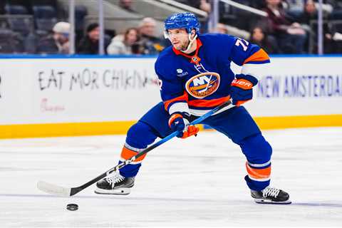 Tony DeAngelo went from NHL afterthought to indispensable part of this Islanders playoff push