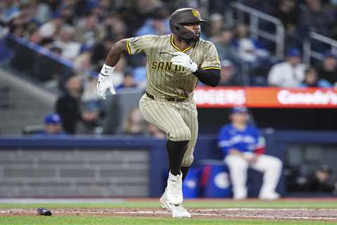 Five-time Gold Glover Jason Heyward officially retires after 16 MLB seasons