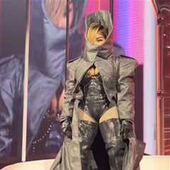 Lil’ Kim Performs Quiet Storm in a Black Sculptural Look at Cardi B’s Sold-Out Little Miss Drama..