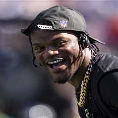 Lamar Jackson partakes in Ravens’ voluntary workout in telling sign for new era