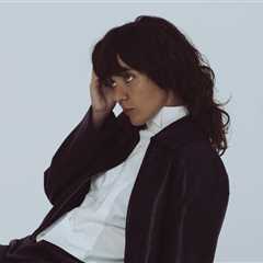 Courtney Barnett Expands 2026 ‘Creature of Habit’ Tour, Adds Australia Swing