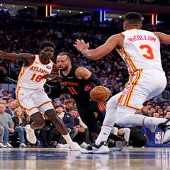 Knicks collapse in stunning Game 2 loss to let Hawks even series
