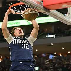 Cooper Flagg narrowly edges former Duke teammate for NBA Rookie of the Year