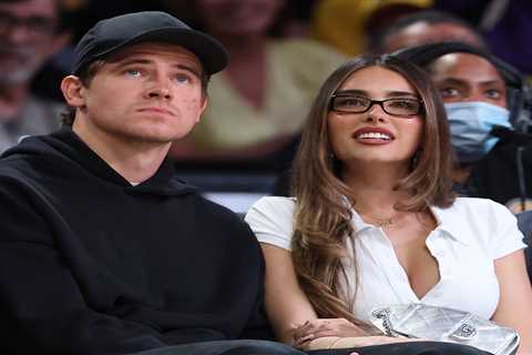 Cavs vs Lakers draws star-studded crowd of athletes, musicians, and actors