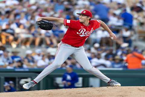 Reds’ Nick Lodolo exits injury rehab start early with blister on pitching finger