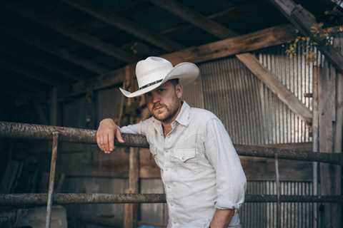 Justin Moore’s ‘Time’s Ticking’ Clocks Record Run to No. 1 on Country Airplay Chart