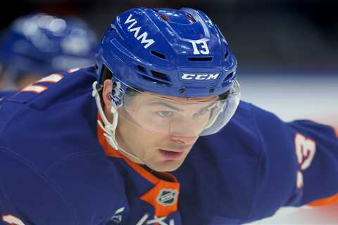 theScore Bet bonus code NPNEWS: Get a bet reset up to $1,000 for Saturday’s NHL slate