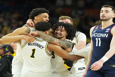 Michigan holds off UConn for first national championship since 1989