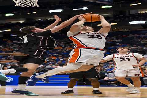 Mick Cronin replenishes frontcourt with Filip Jovic and Sergej Macura